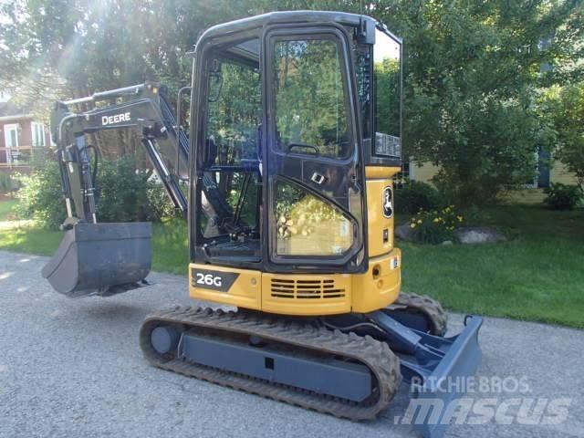 John Deere 26G Minikoparki