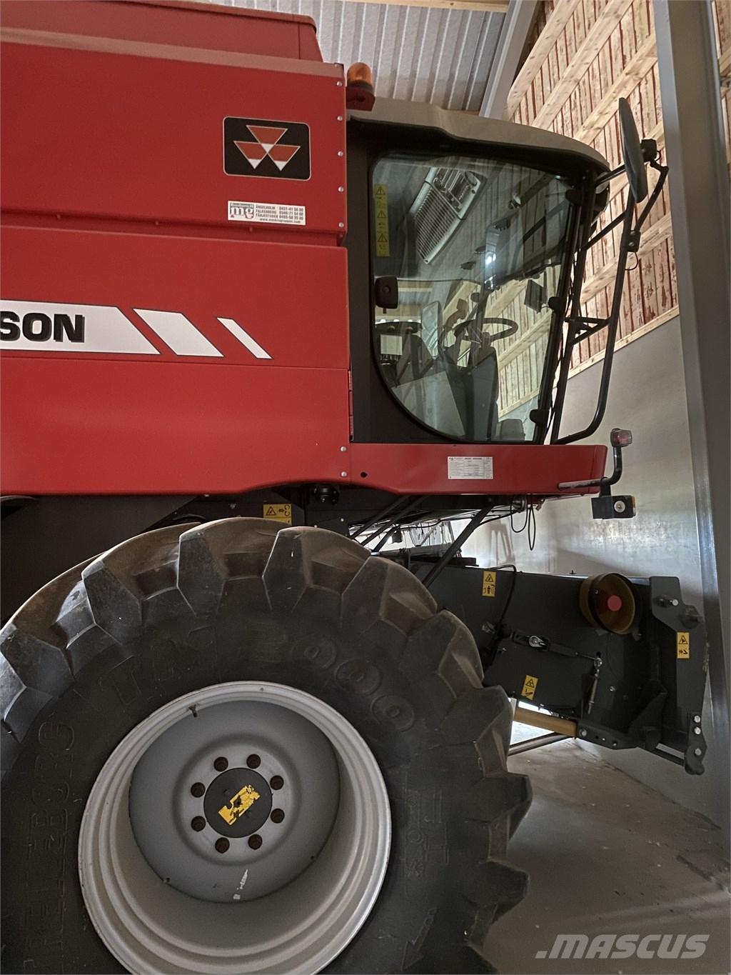 Massey Ferguson 7244 Kombajny zbożowe