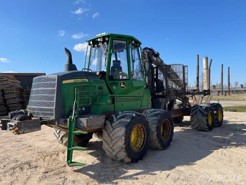 John Deere 1510G Forwardery
