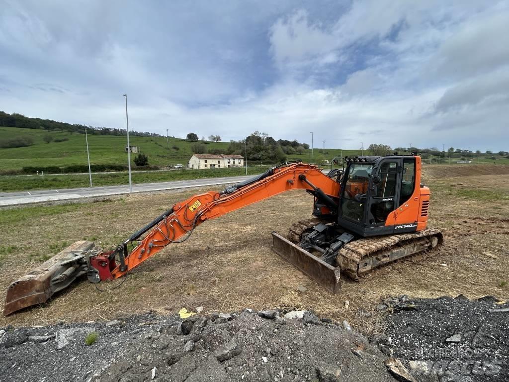 Doosan DX 140 Koparki gąsienicowe