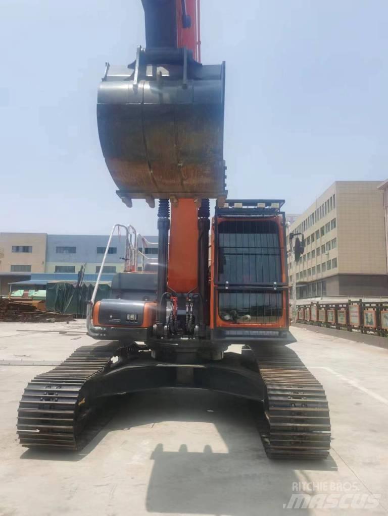 Doosan DX 300 LC Koparki gąsienicowe