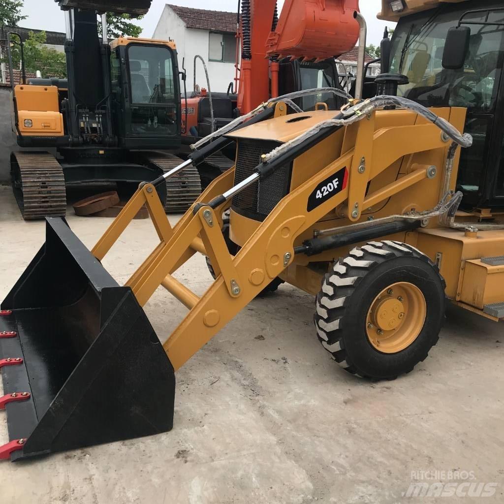 CAT 420 F Koparko-ładowarki