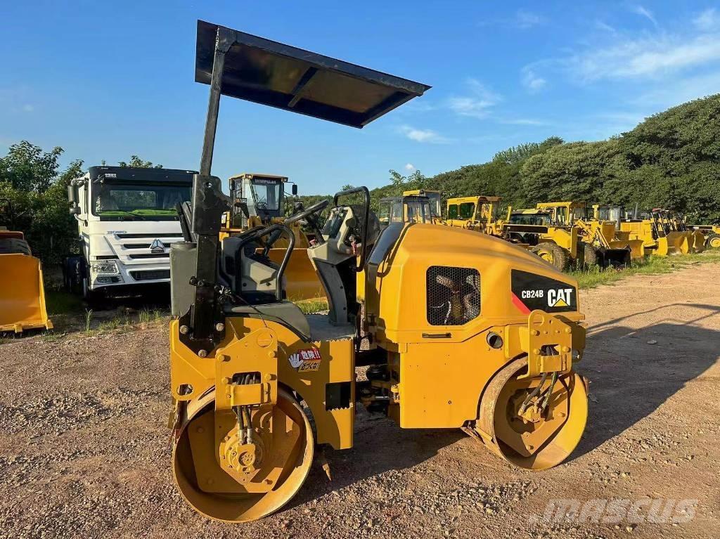 CAT CB 24 B Walce dwubębnowe