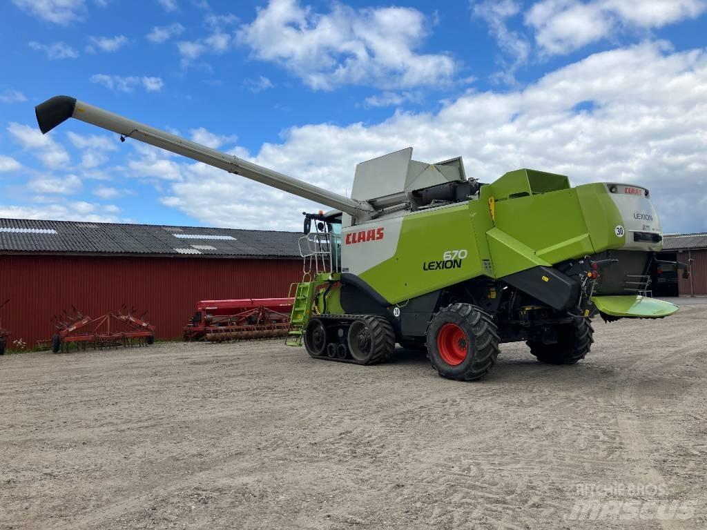 CLAAS LEXION 670 TT Kombajny zbożowe