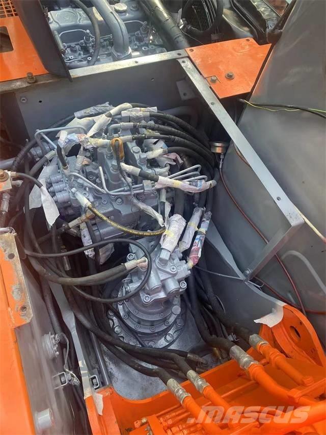 Hitachi EX120 Koparki gąsienicowe