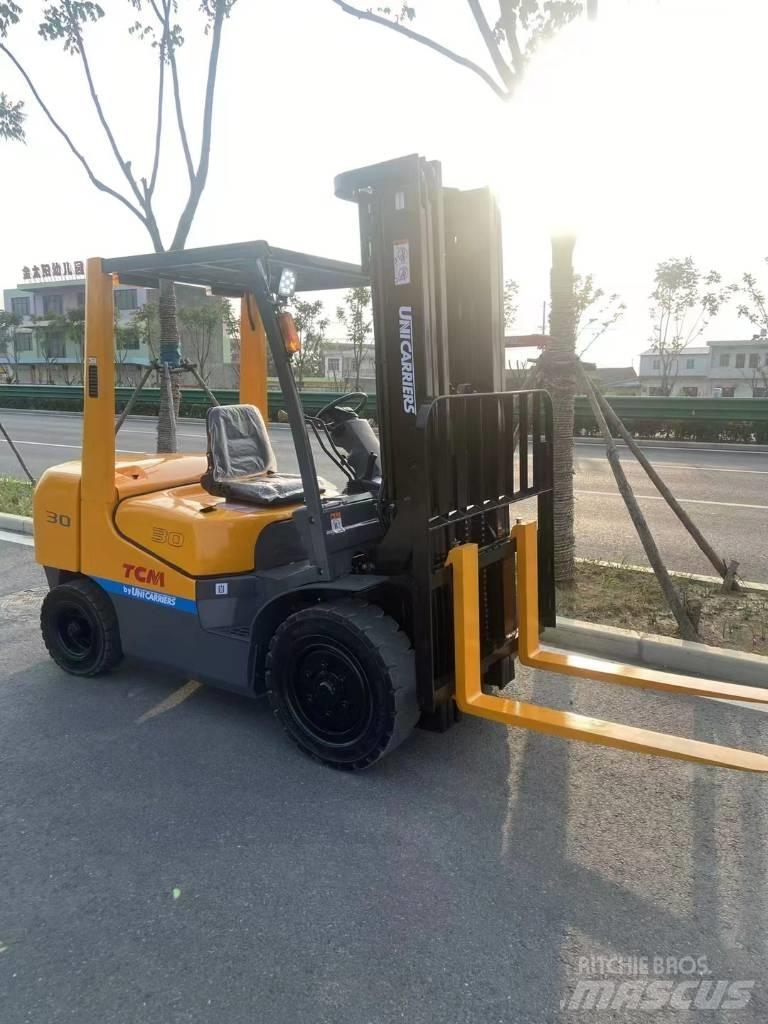 TCM FD 30 Wózki Diesla