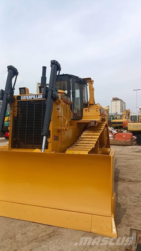CAT D 8 R Spycharki gąsienicowe