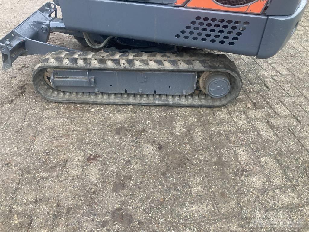 Terex TC 16 Minikoparki
