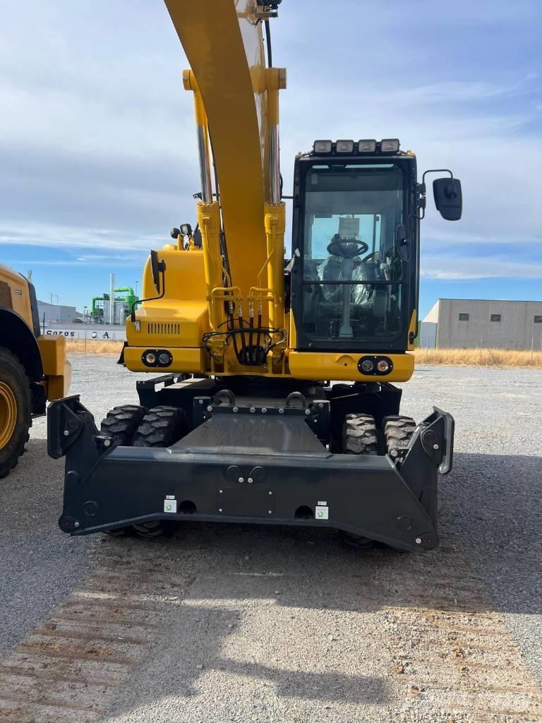 Komatsu PW 180 Koparki kołowe
