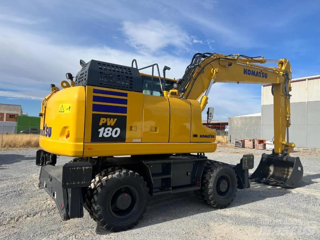 Komatsu PW 180 Koparki kołowe