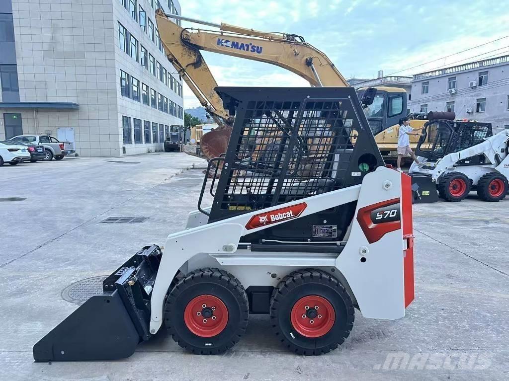 Bobcat S70 Ładowarki burtowe