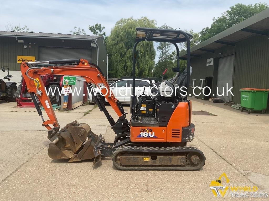 Hitachi Zaxis 19 U Minikoparki