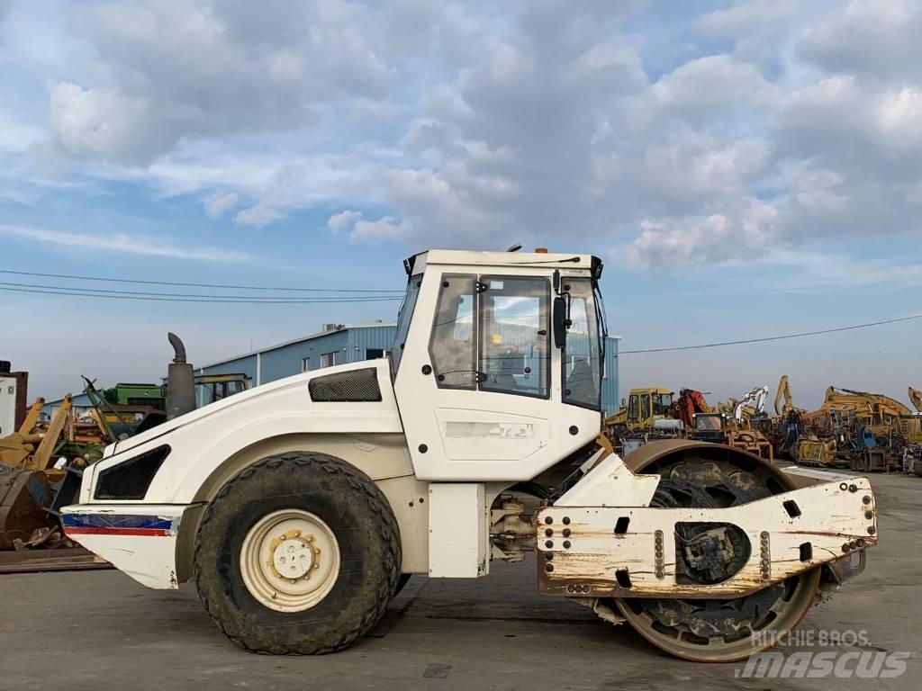 Bomag BW 213 D H-4 Walce jednobębnowe