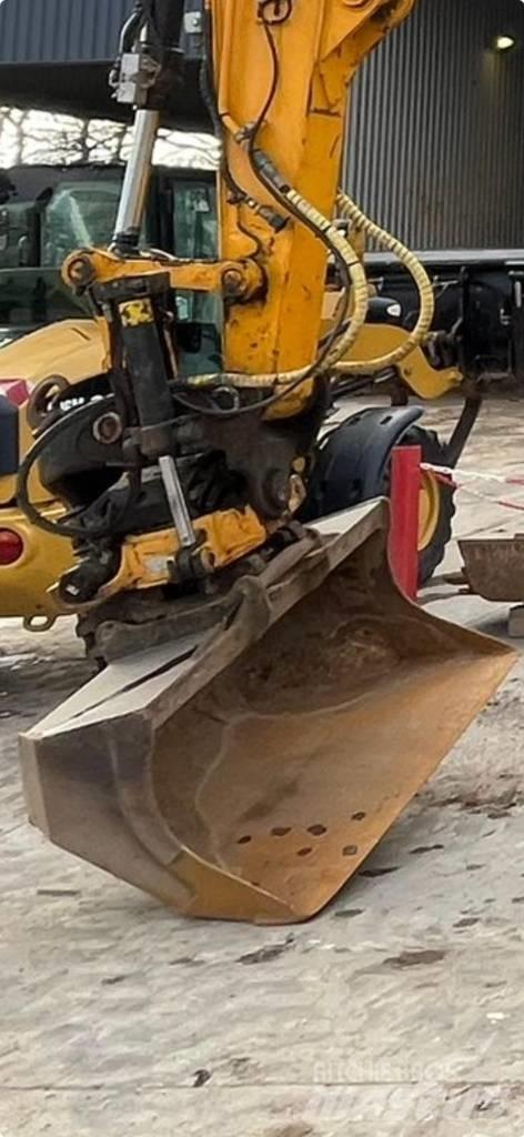 JCB JS 145 W Koparki kołowe