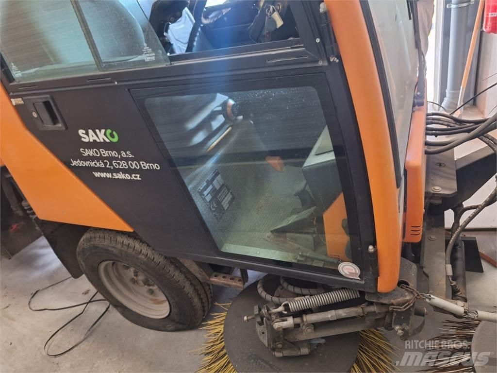 Bucher CC 2000 E2 Maszyny budowlane - Inne