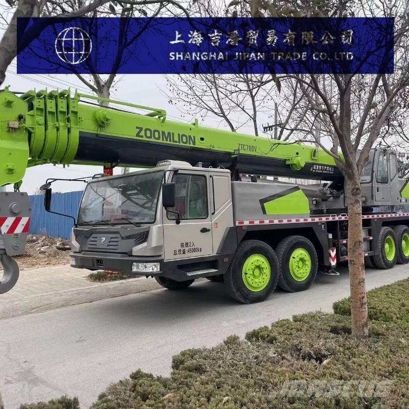 Zoomlion ZTC 700 V Żurawie szosowo-terenowe