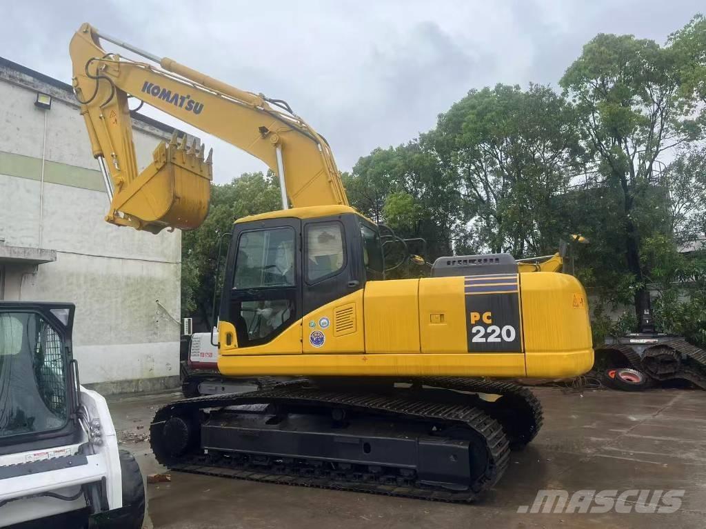 Komatsu PC 220-7 Koparki gąsienicowe