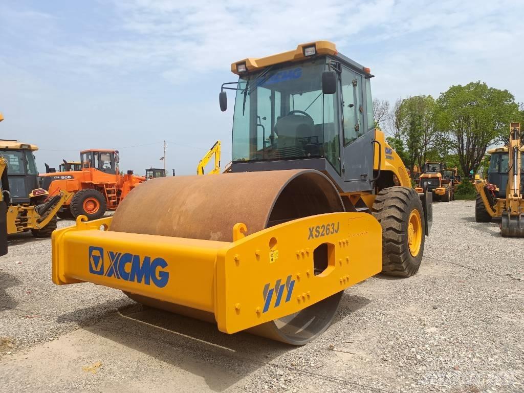 XCMG XS 263J Walce jednobębnowe