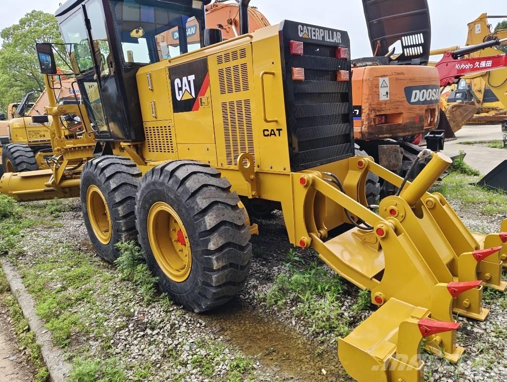 CAT 120 H Równiarki