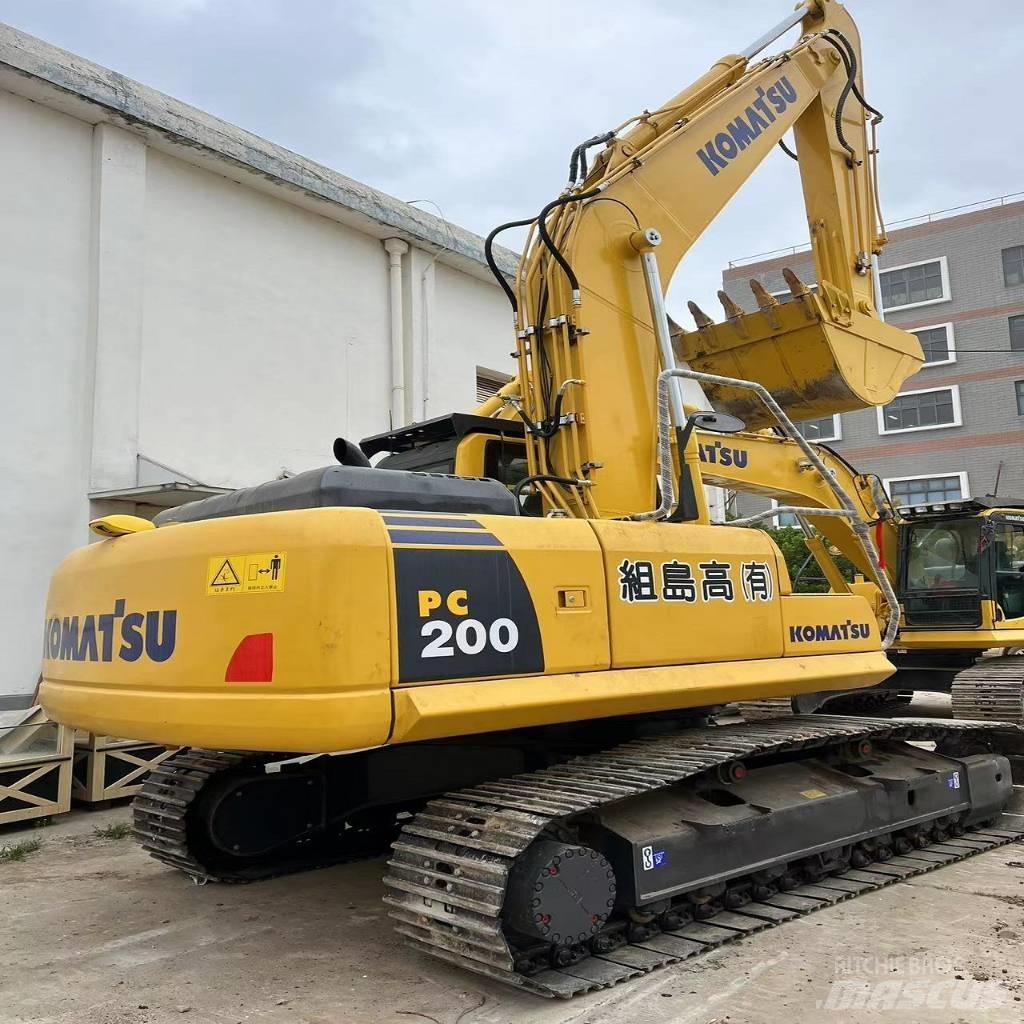 Komatsu PC 200-8N1 Koparki gąsienicowe