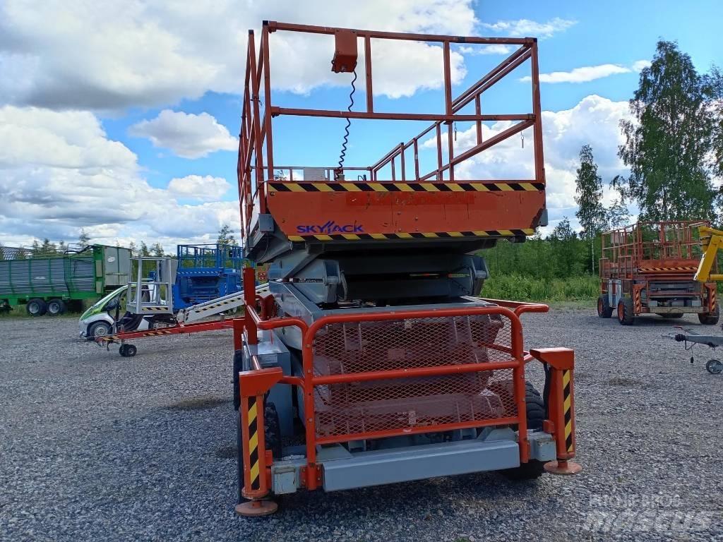 SkyJack SJ 9250 Podnośniki nożycowe