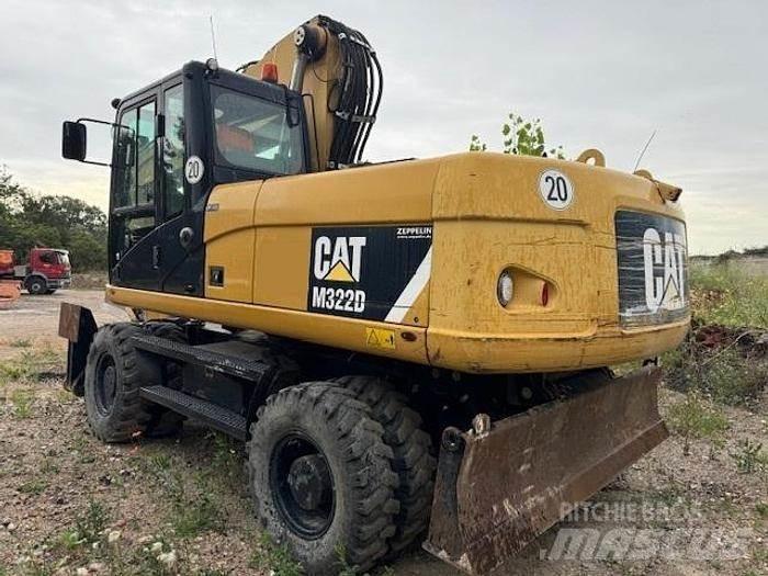 CAT M 322 D Koparki kołowe