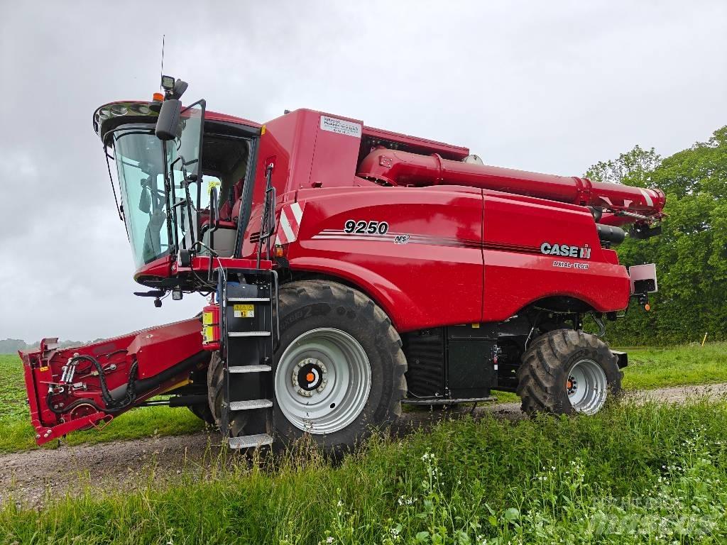 Case IH 9250 Kombajny zbożowe