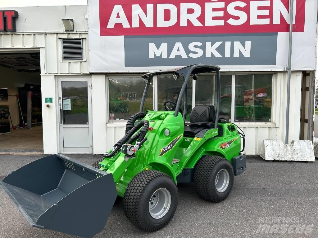 Avant E 527 Ładowarki burtowe