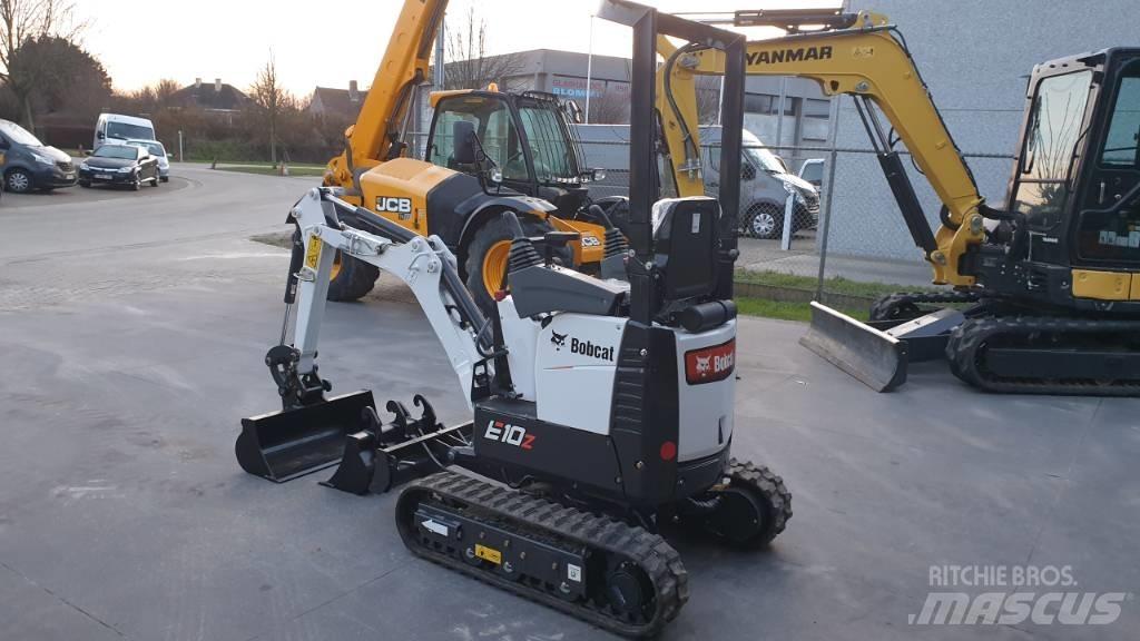 Bobcat e10z Minikoparki
