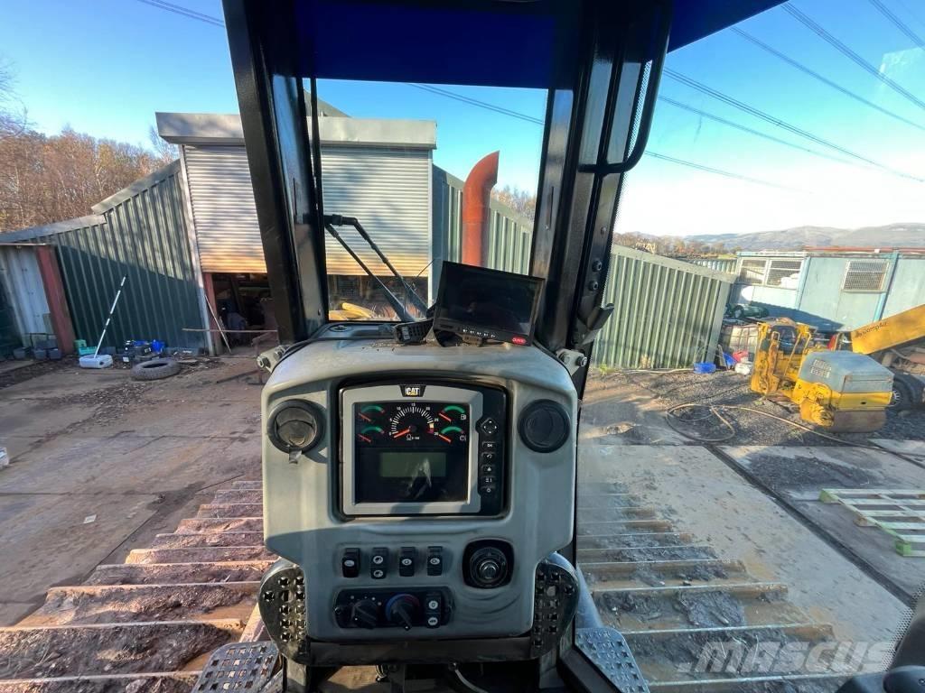 CAT D 6 N LGP Spycharki gąsienicowe