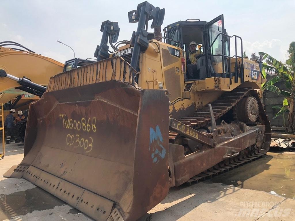 CAT D9T Spycharki gąsienicowe