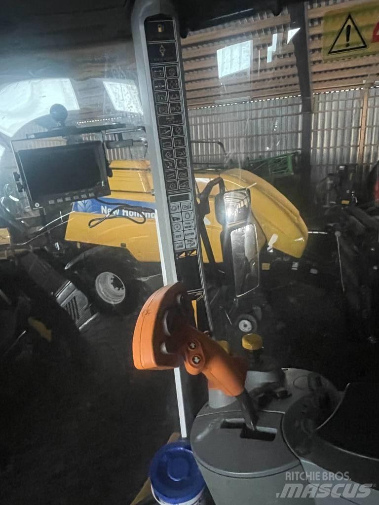 New Holland CS660 Kombajny zbożowe