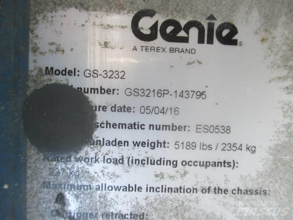 Genie GS 3232 Podnośniki nożycowe
