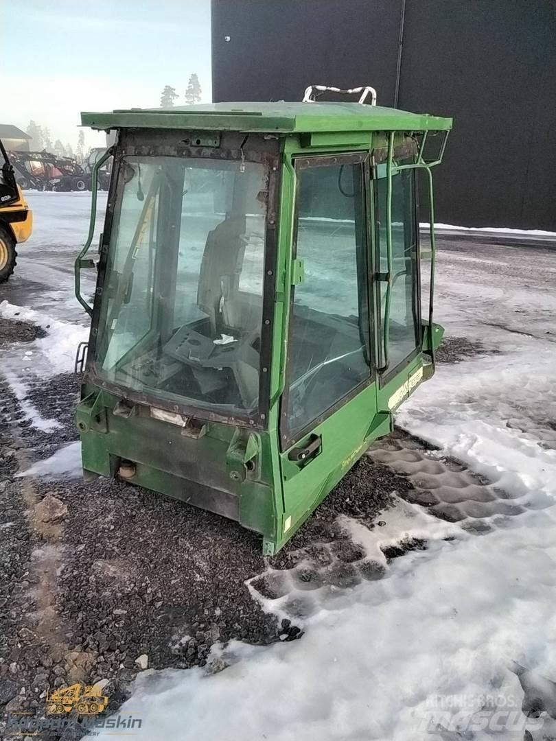 John Deere 1710 Kabiny i wnętrze