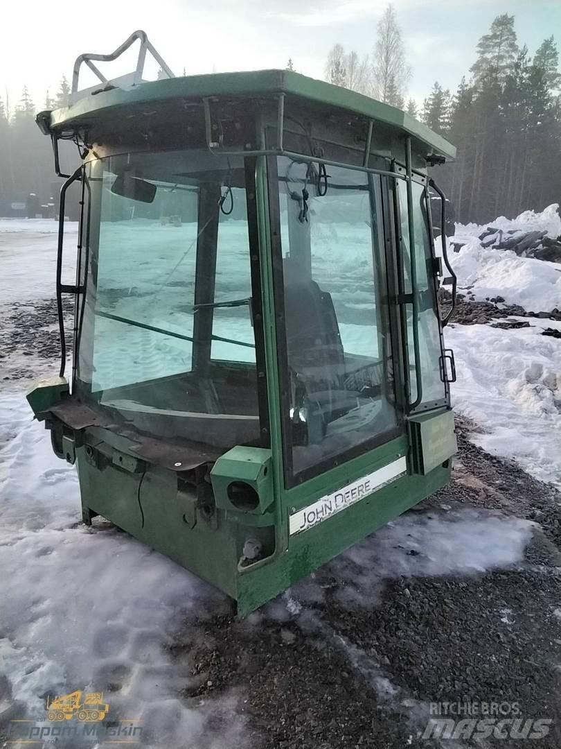 John Deere 1710 Kabiny i wnętrze