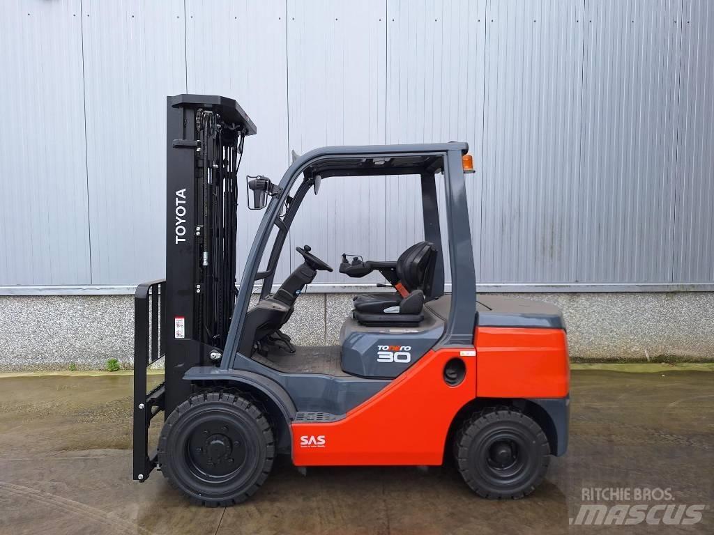 Toyota 52-8 FD F 30 Wózki Diesla