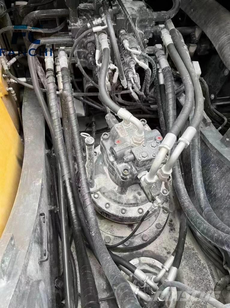 Volvo EC 240 B LC Koparki gąsienicowe