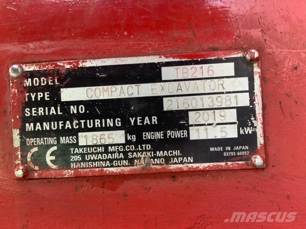 Takeuchi TB 216 Minikoparki