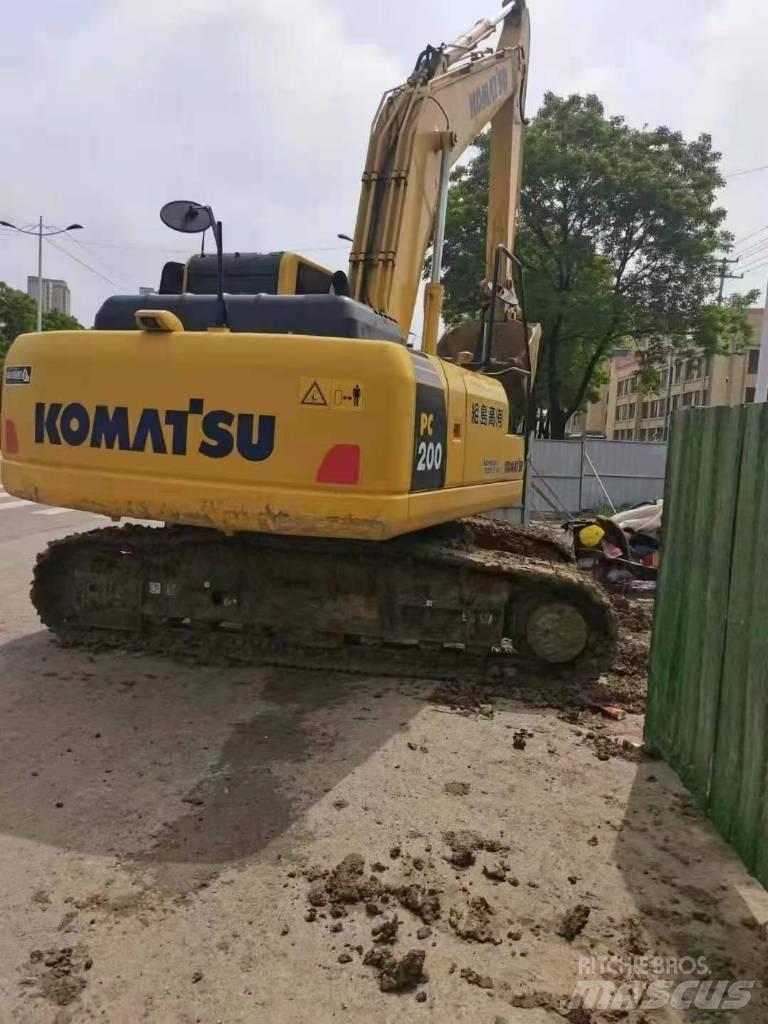 Komatsu pc200-8 Koparki gąsienicowe