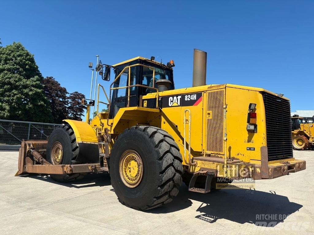 CAT 824 H Spycharki kołowe