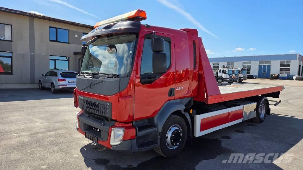 Volvo FL 250 4X2 Lawety / pojazdy z wciągarką