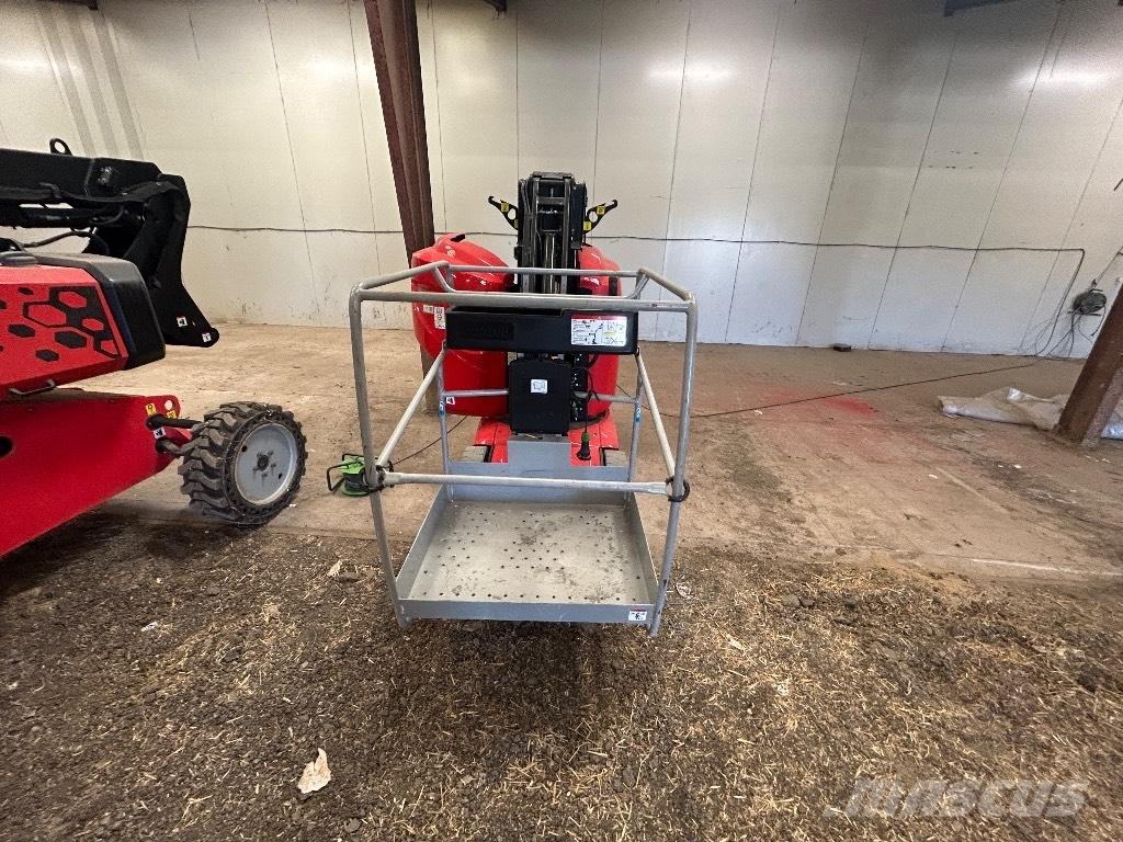 Manitou 100 VJR Podnośniki masztowe