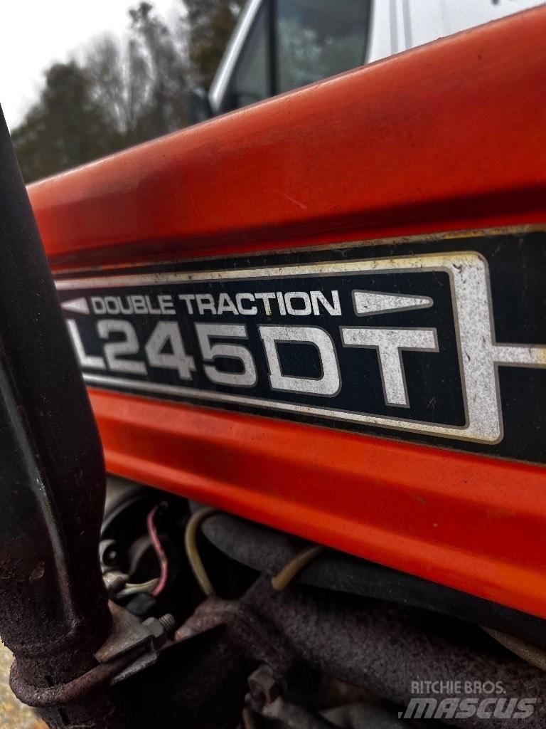 Kubota L 245 Mikrociągniki