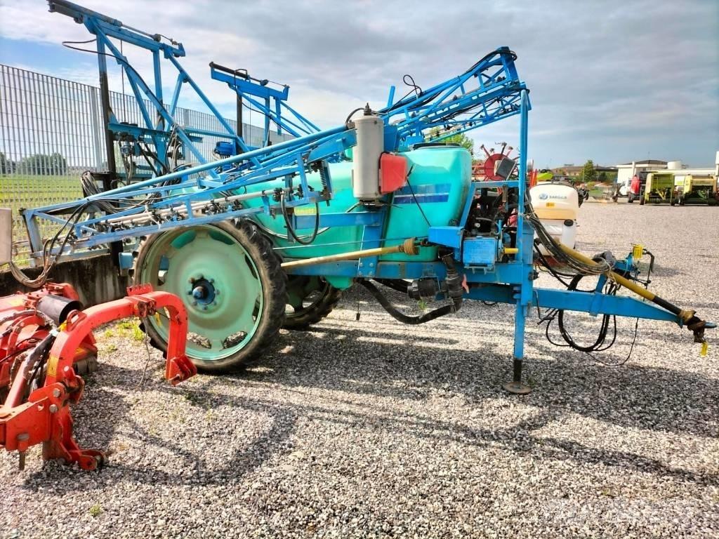 Berthoud ALBA V 2200 Opryskiwacze do nawozów sztucznych