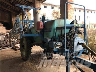Berthoud ALBA V 2200 Opryskiwacze do nawozów sztucznych