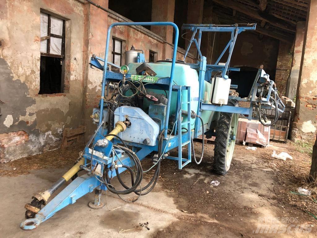 Berthoud ALBA V 2200 Opryskiwacze do nawozów sztucznych