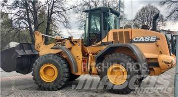 CASE 821 E Ładowarki kołowe