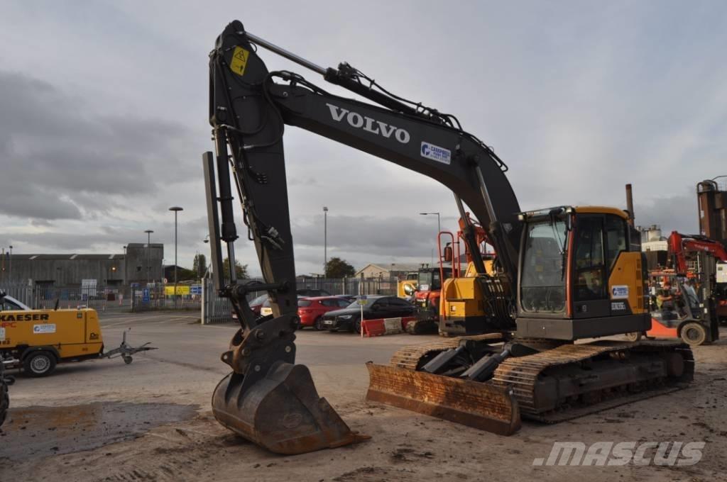 Volvo ECR 235 EL Koparki gąsienicowe