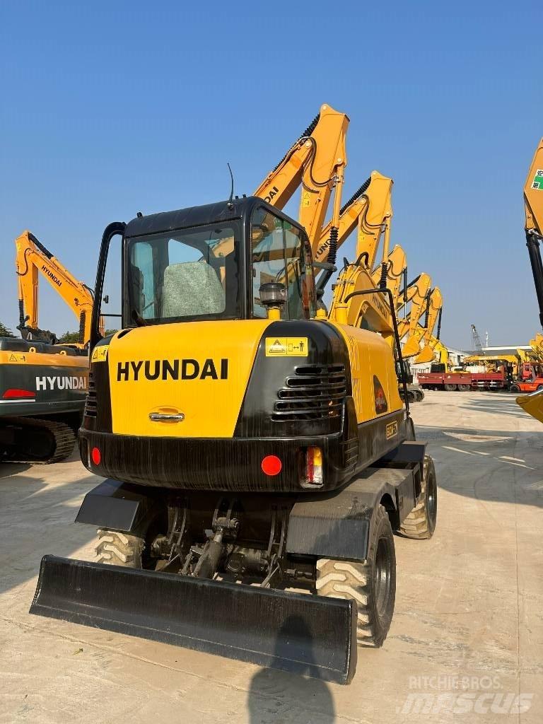 Hyundai Hyundai60W-7 Koparki kołowe