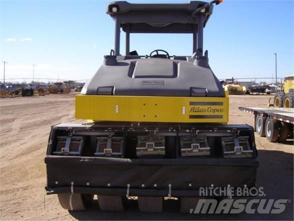 Dynapac CP2700 Walce ogumione